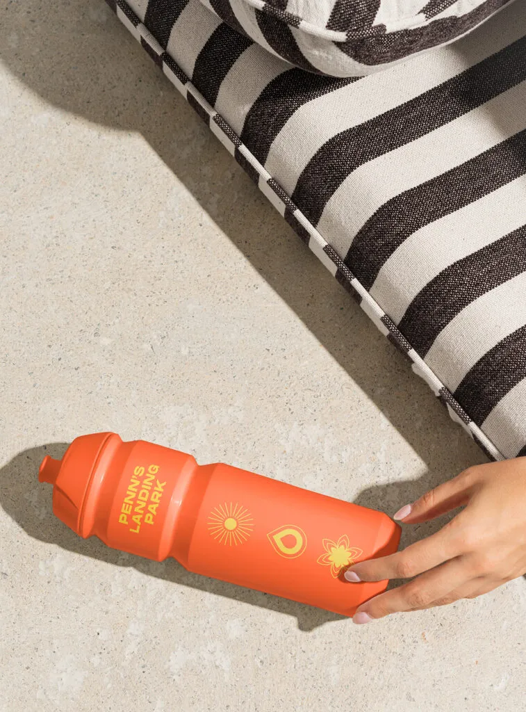 Water bottle design for Penn's Landing Park